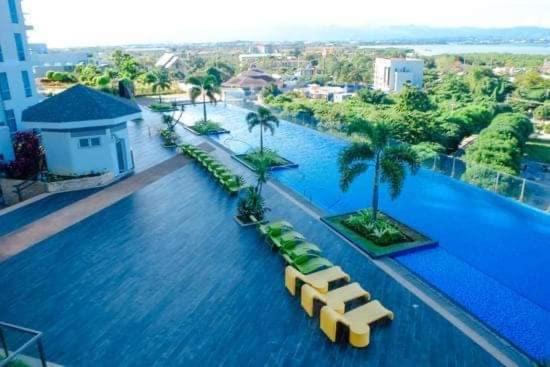 Mactan Newtown Beach Condo Isla de Mactán Exterior foto